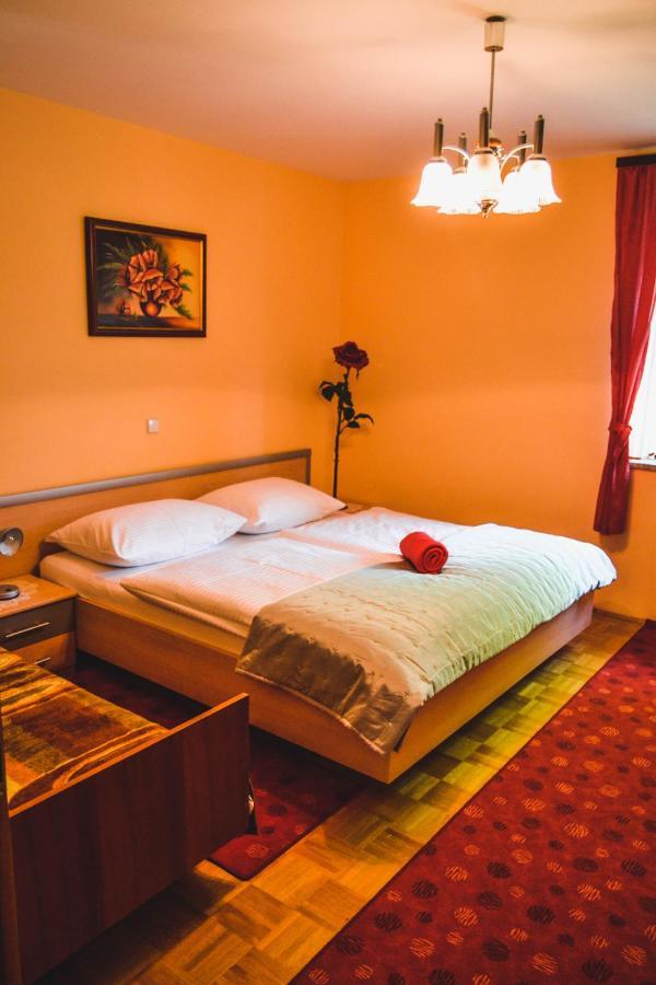 Mezica Apartmaji Krebs מראה חיצוני תמונה